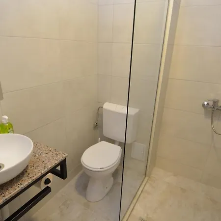 Gasthuis Alya Sea Escape - Parcare Gratuita *