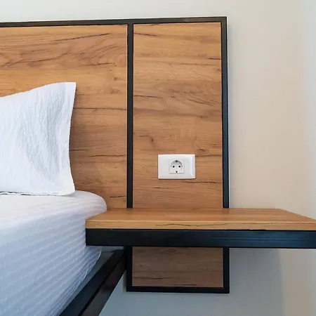 Alya Sea Escape - Parcare Gratuita Vendégház 3*